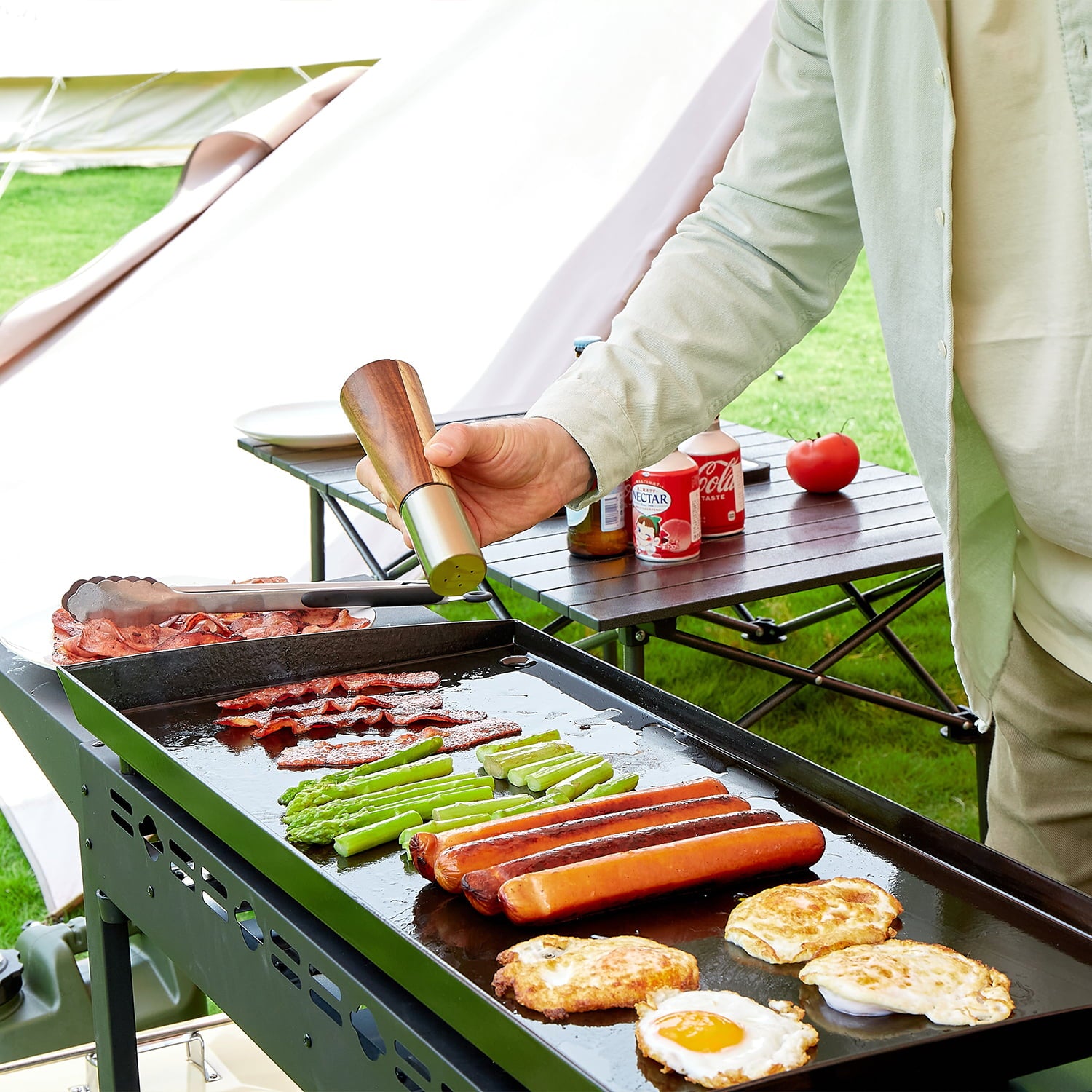 SUGIFT 4 Burner Flat Top Propane Gas Grill