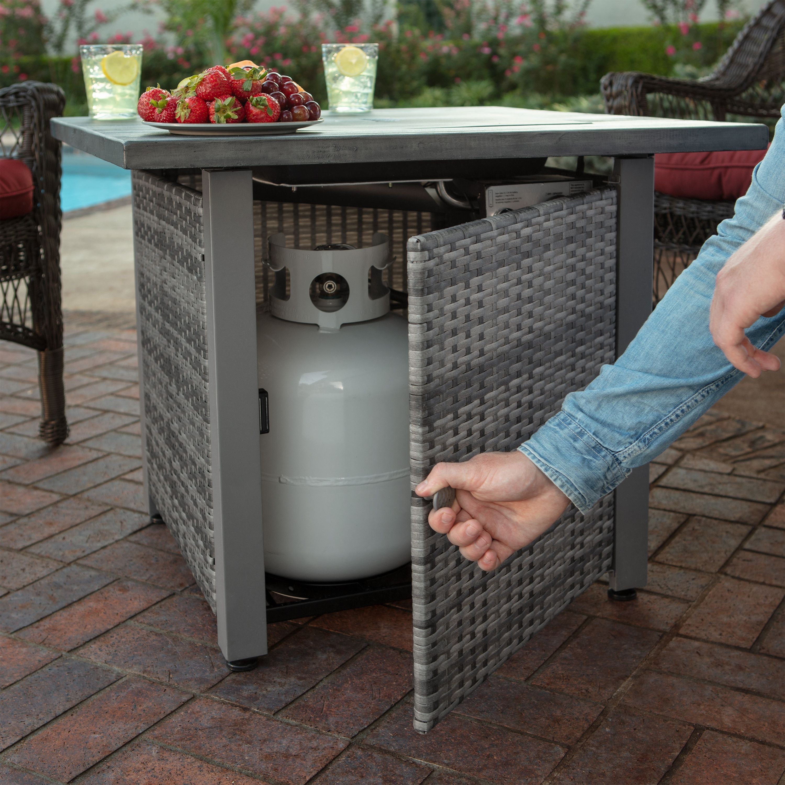 SUGIFT  The Kingston, Endless Summer LP Gas Outdoor Fire Pit